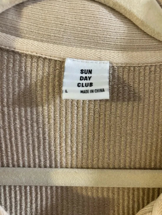 Sunday Club shacket - Picture 2 of 4